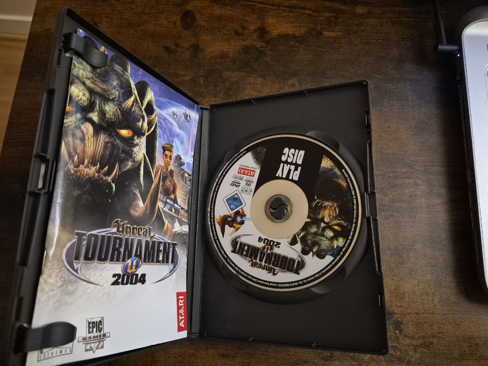 Spiele: Atari Unreal Tournament 2004 – Neu (gemäss Beschreibung) aus Dielsdorf von BARDARRU 2
