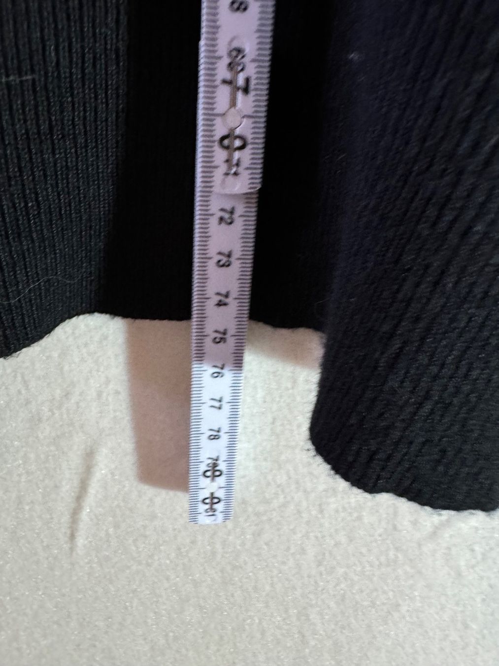Giacche: Schwarze Strickjacke von Chicoree Gr. S – Usato da Grosswangen venduto da SALE_SALE_SALE 4