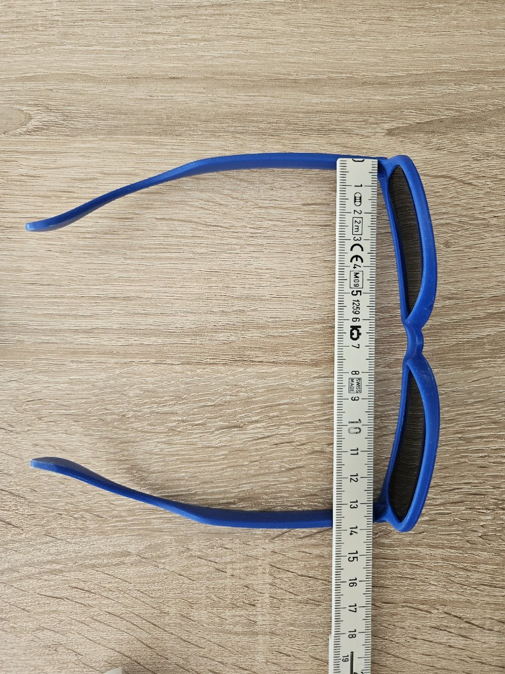 Lunettes & Verres: Sonnenbrillen Set blau und pink – D'occasion à Wauwil par seriously3 4
