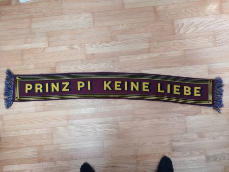 Prinz Pi Fanschal - Keine Liebe/ Nichts war umsonst College