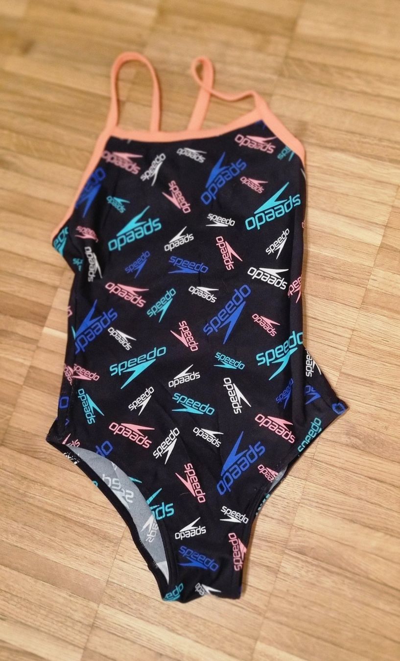 Speedo Costumi da bagno & Bikini: Badeanzug / Badekleid - Gr. 164 – Usato da Neftenbach venduto da DanielaS01020304