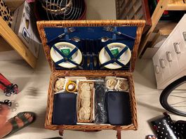 NEU - Picnick und Camping Korb Ausrüstung