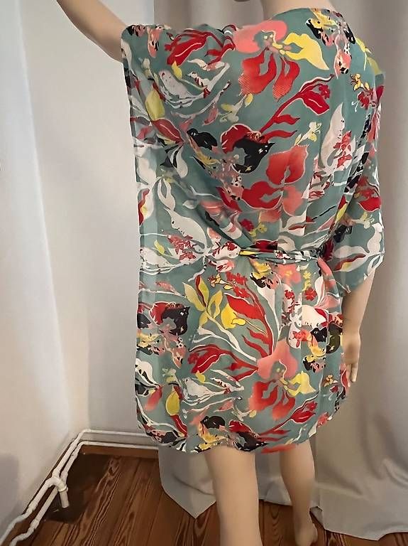 Vestiti: Strandkleid mit Blumenmuster, Grösse M, – Usato da Zürich venduto da ost_5sdl 4