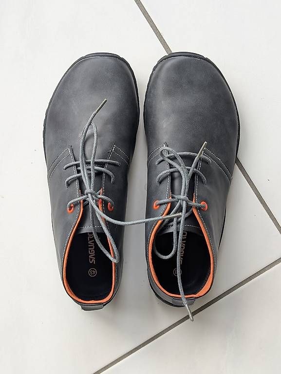 Scarpe da uomo: Neue Barfussschuhe Grösse 43 – Nuovo e nell'imballaggio originale da Hergiswil NW venduto da Bastaag