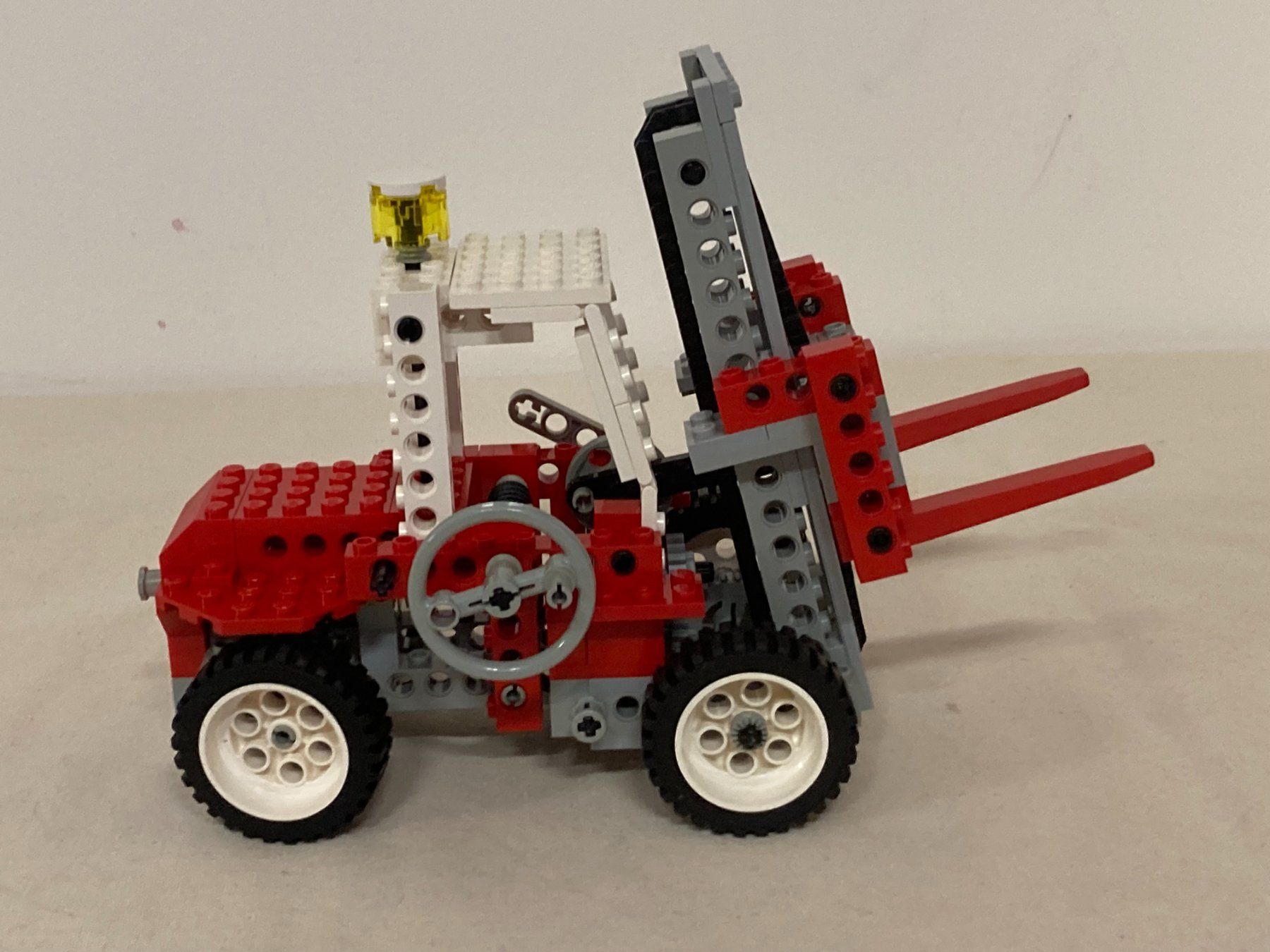 Lego Baukästen: Lego Technic - 8835 Gabelstapler – Gebraucht aus Reinach BL von Loma8 3