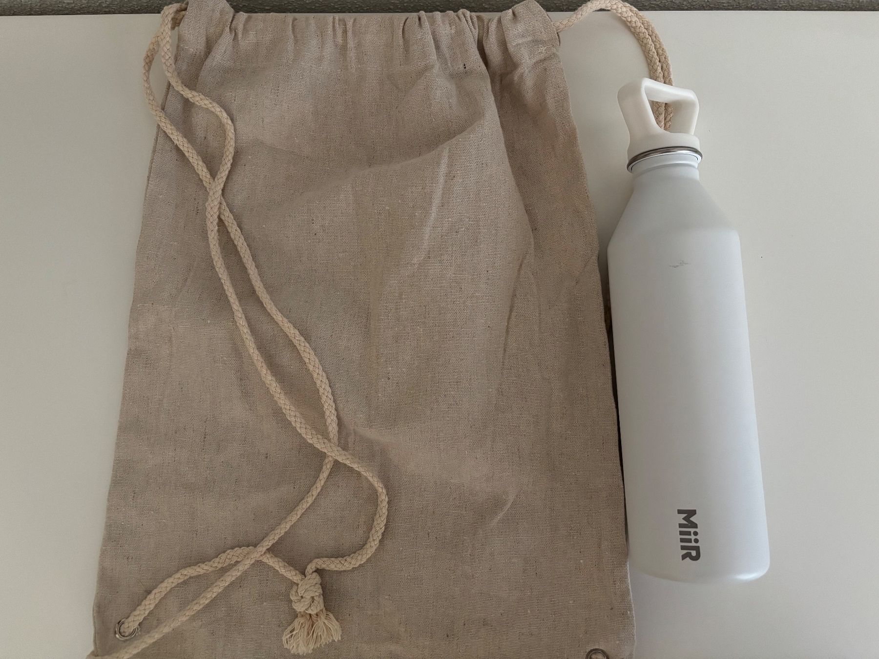 Borracce & Thermos: Coldplay Tasche und Flasche – Usato da Bülach venduto da Karuna 1