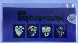 PLEKTREN FUR GITARRE—PENDRAGON