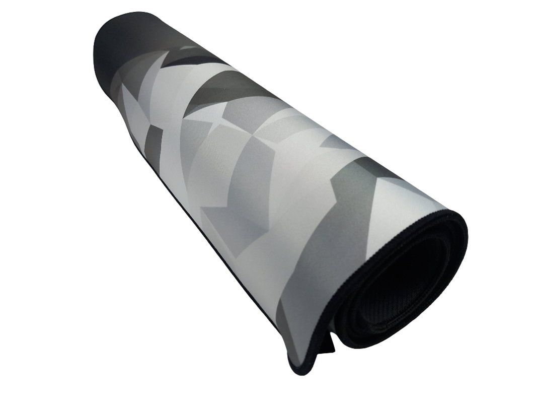 Tapis de souris: CHERRY XTRFY GP5 XL Weiss Mauspad – Neuf (Voir description) à Hünenberg par Restwert_Zug 3