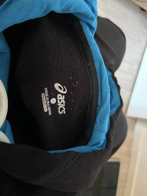 Asics Maglioni & Felpe: Pull Sweat Capuche Hoofy ASICS 2xl/3xl – Usato da Farvagny-le-Grand venduto da Blaualf 2
