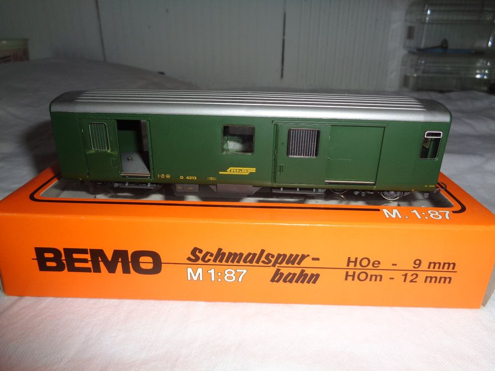 BEMO 2264 SCALA H0m 1/87 CARRO PIANALE A STANTI 2 ASSI RhB RETICA