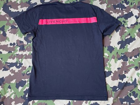 Givenchy T-Shirt double Prints made in Japan Sz: M