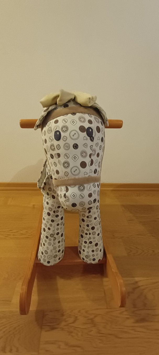 Spielzeuge: cheval à bascule pour enfant – Gebraucht aus Corseaux von sgi_v7vd 2