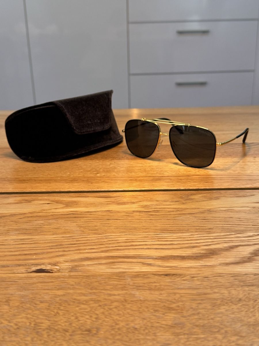 Tom Ford Brillen & Gläser: Tom Ford Sonnenbrille – Neu und originalverpackt aus Zürich von emi_8nt8 1