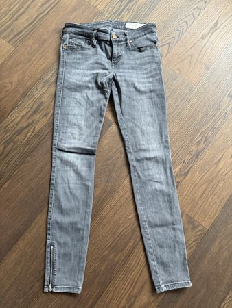 Diesel Skinzee Low Zip Jeans W26 L32, Graue Waschung