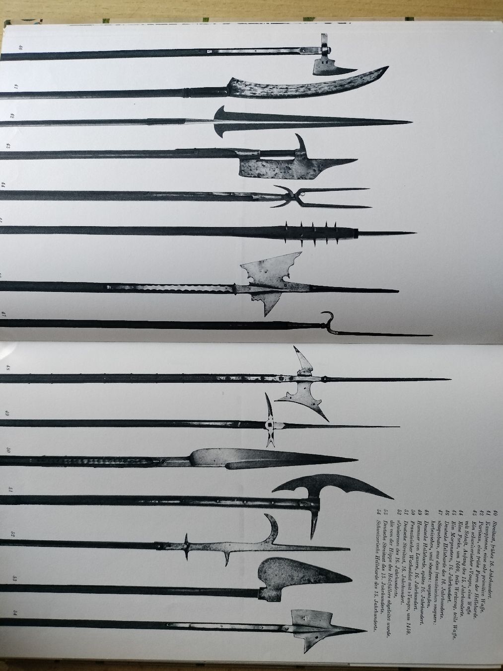 Libri: Buch von 1963 , Die Geschichte der Waffe – Usato da Schwanden Sigrisw venduto da len_9yqg 5