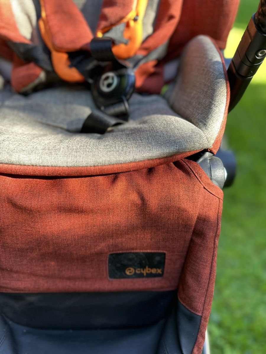 Cybex Carrozzine: Chic Cybex Stroller, Terracotta, Perfect for Summer Walks! – Usato da Wolfhausen venduto da Catalin_Neacsu 1
