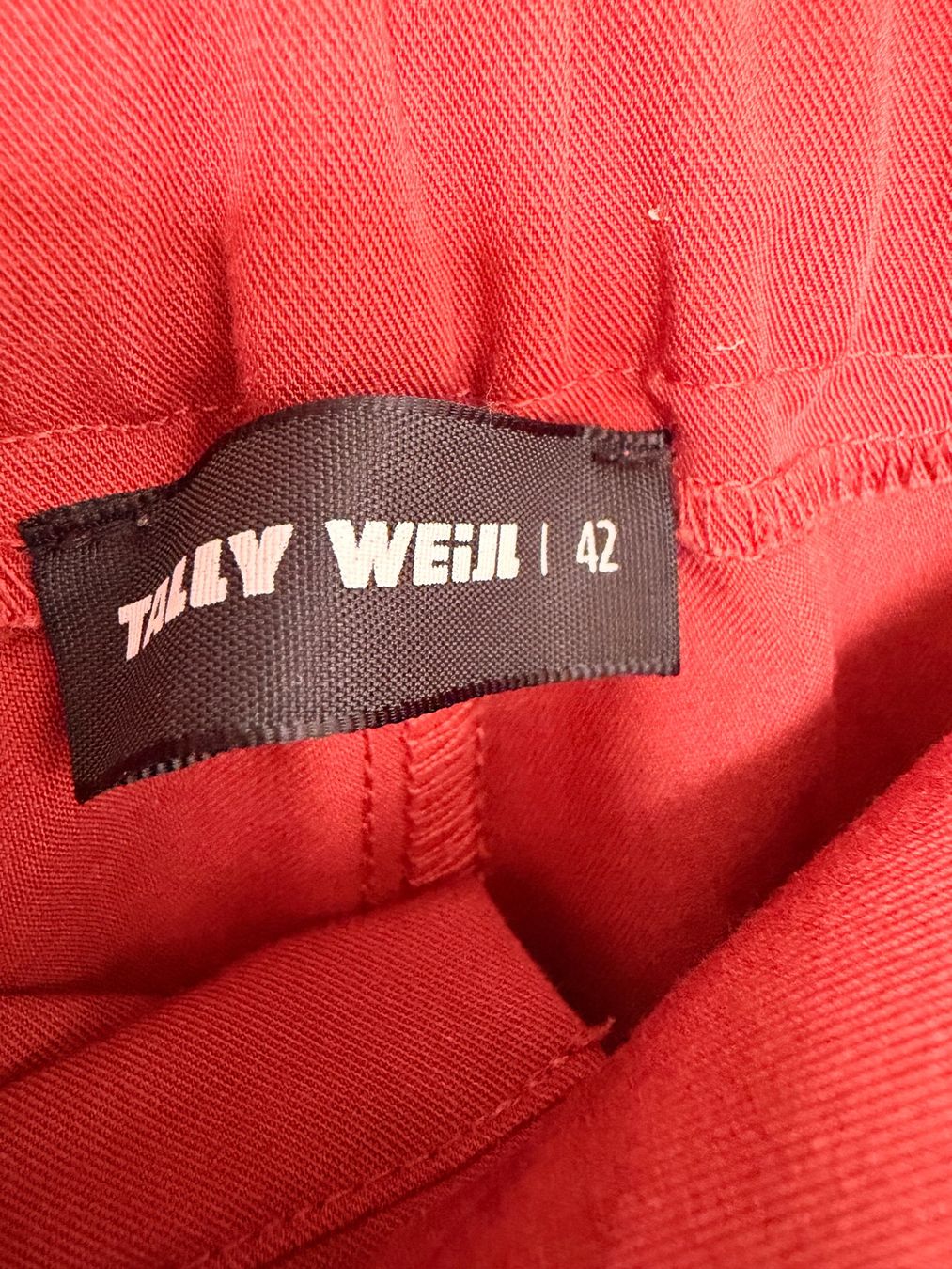 Tally Weijl Pantaloni: Hose - Marke: Tally Weijl - Grösse: 42 – Usato da Würenlos venduto da Abracadabra26 1