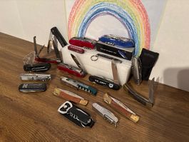 Div. Sackmesser - 18 Stk. - LARK, SPYDERCO, Carl Wüsthof usw