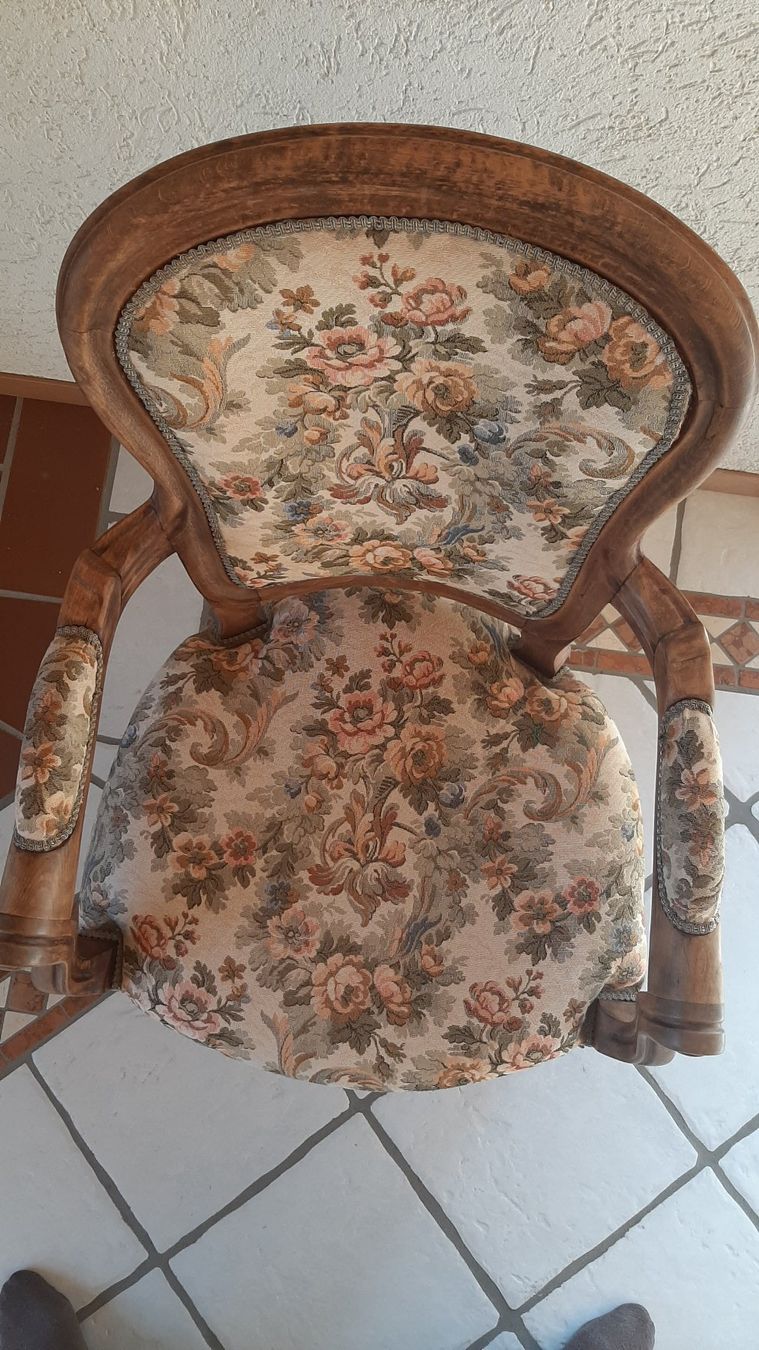 Sedie: Chaise de style – Usato da Renens VD venduto da Nestorinox 2
