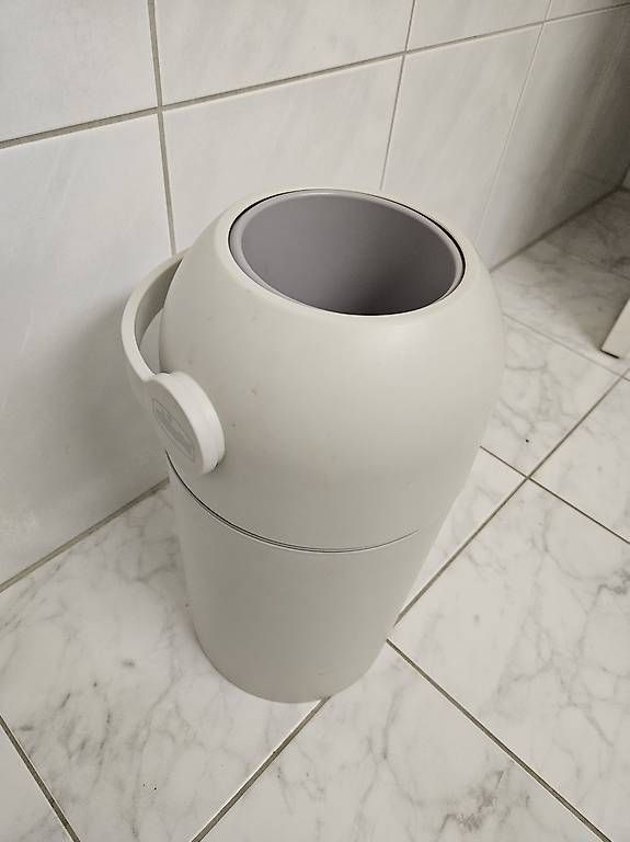 Poubelles: Windeleimer chicco – D'occasion à Zürich par soldelavida