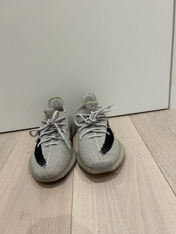 Yeezy boots 350 v2 slate (Usato) a MONTAGNOLA per CHF 140 – con ...