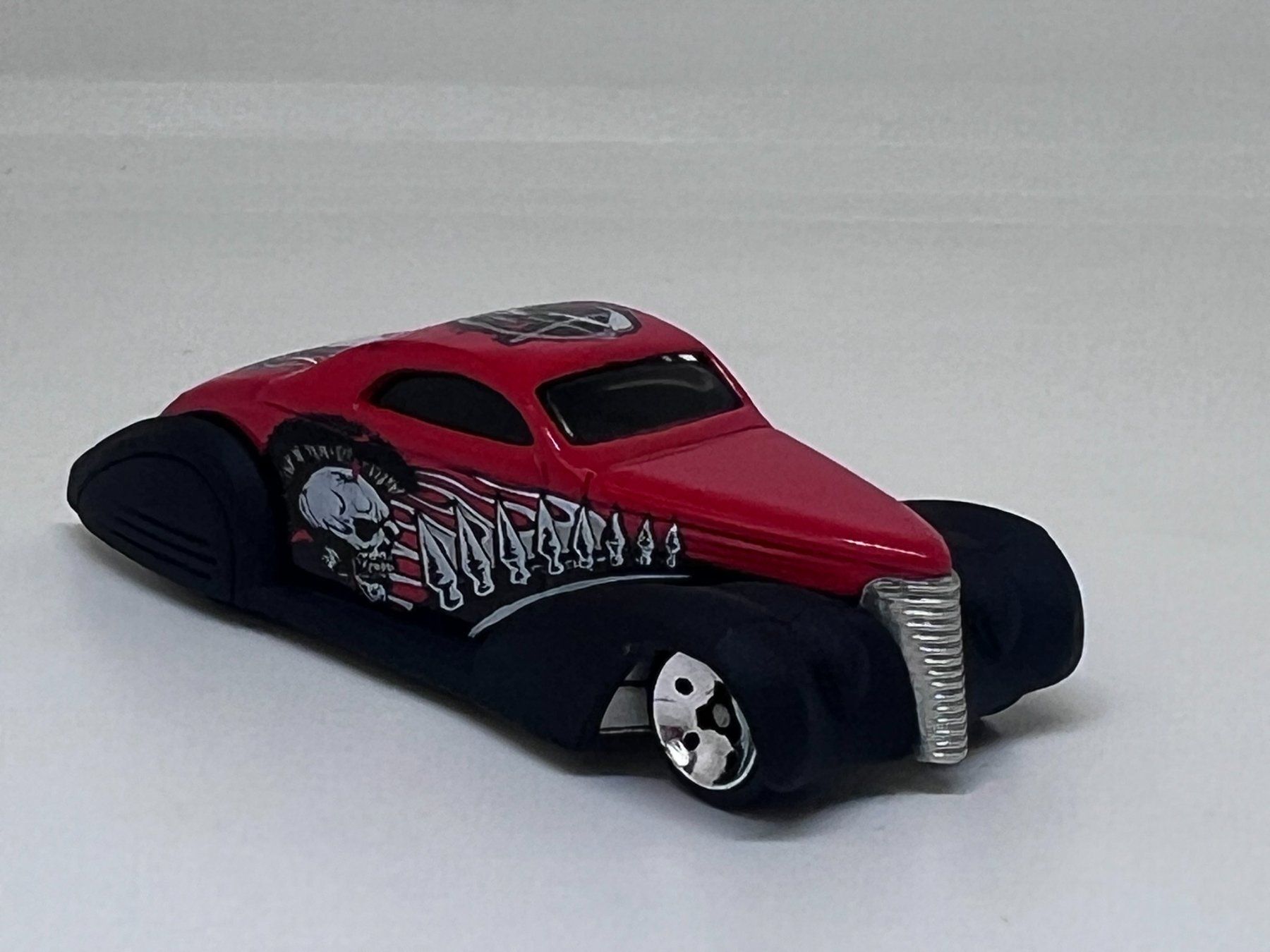 Hot Wheels Modellini d'auto: Hot Wheels Swoop Coupe #138 – Usato da Wildegg venduto da LaaBoutique