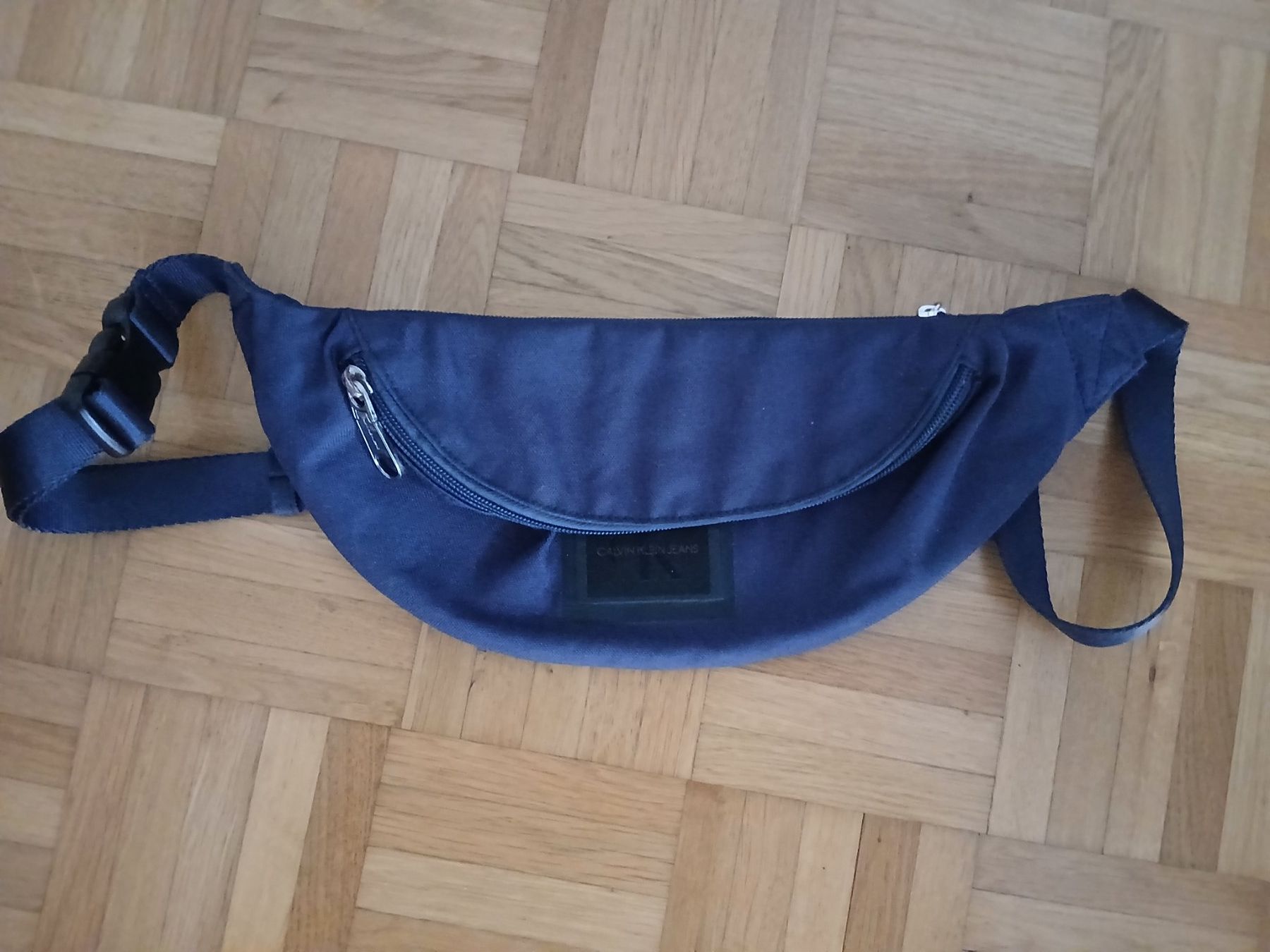 Calvin Klein Borse: Calvin Klein Bauchtasche – Usato da Oberglatt ZH venduto da Sandro0124