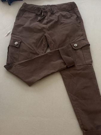 Coole Cargo Hose für den Herbst in Grösse M zu verkaufen