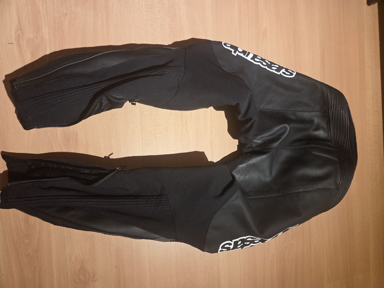 Pantaloni: Motorradhose Alpinestars Gr. 48 – Usato da Säriswil venduto da Gd4u 1