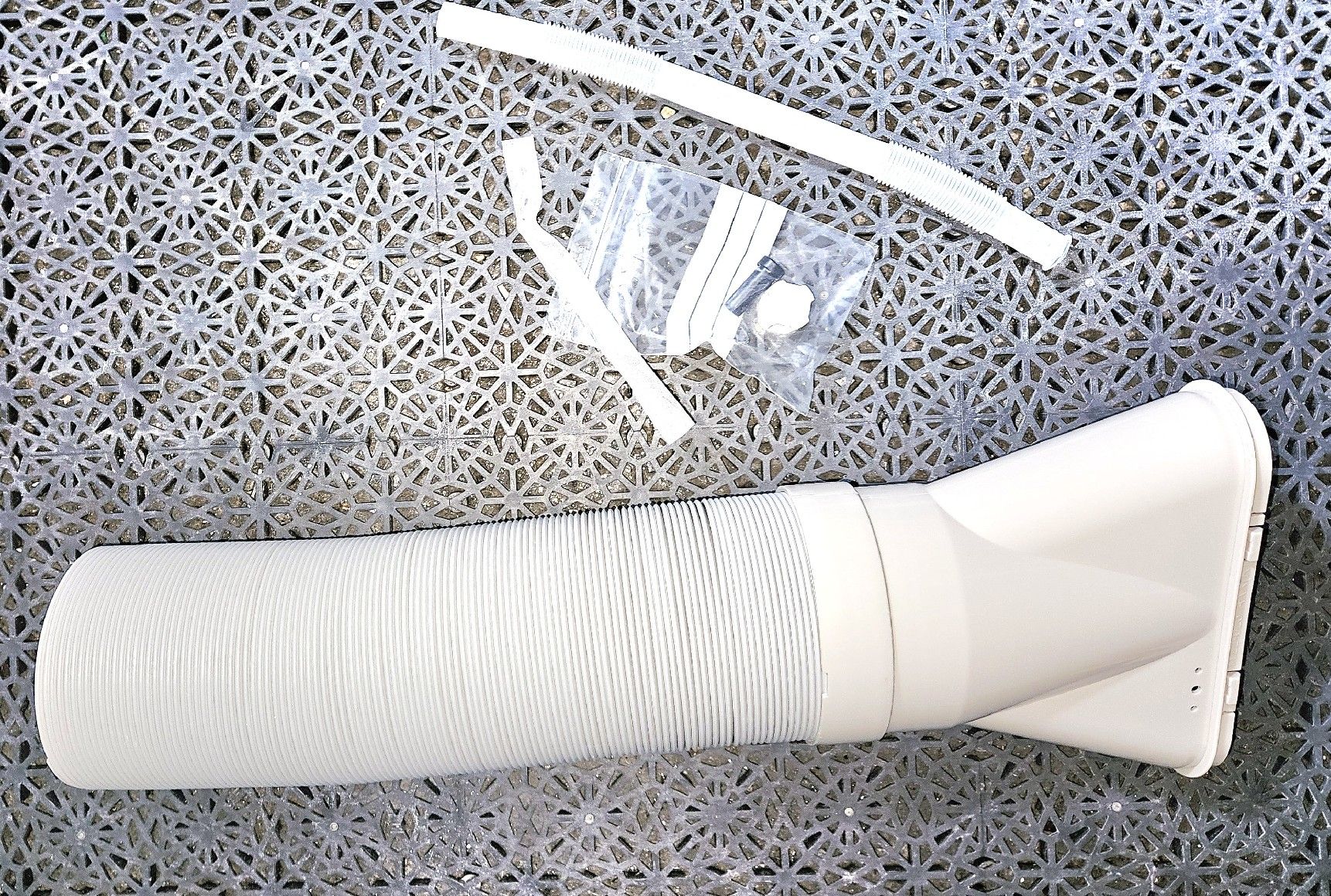 Primotecq Condizionatori: FUST Primotecq A+ Klima NEU & AB NUR CHF 1.-!!! – Nuovo (secondo la descrizione) da Hinwil venduto da asa_6w7j 1