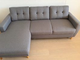 Verschenke Ecksofa in grau mit Schlaffunktion gebraucht