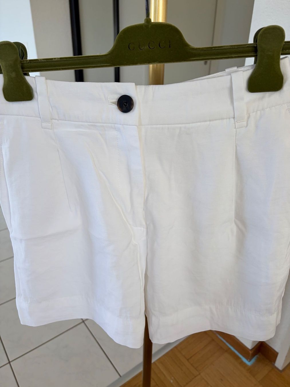 H&M Pantaloni: H&M Shorts Gr S – Usato da Baar venduto da ViennaG 1