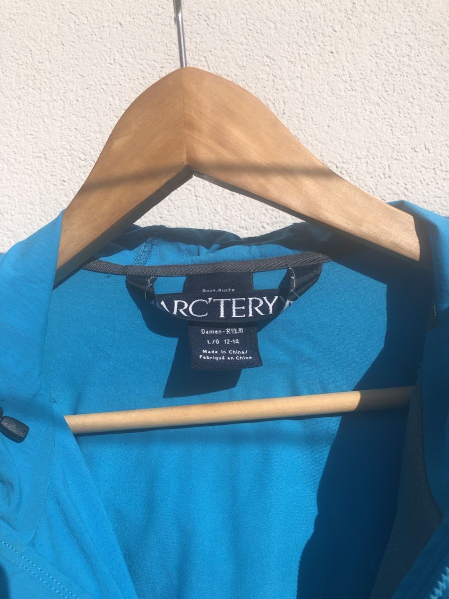 Arcteryx Giacche: Arc‘teryx Windbreaker L – Usato da Fribourg venduto da ann_l9b7 2