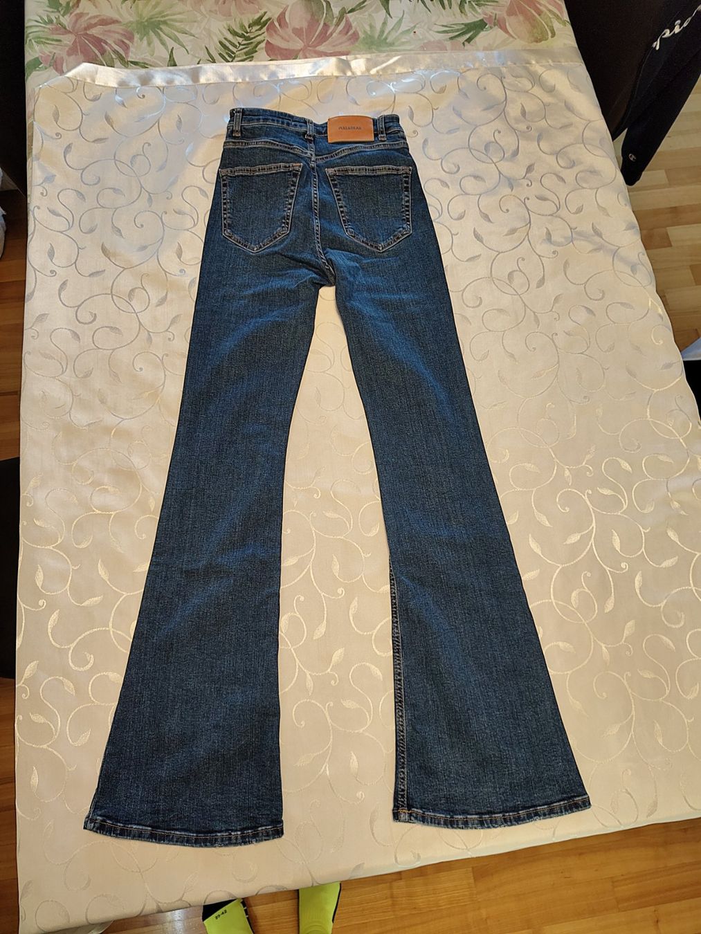 Pull&Bear Jeans: dunkelblaue Jeans von Pull & Bear Gr. 36 – Usato da Brüttisellen venduto da kikaninchen79 4