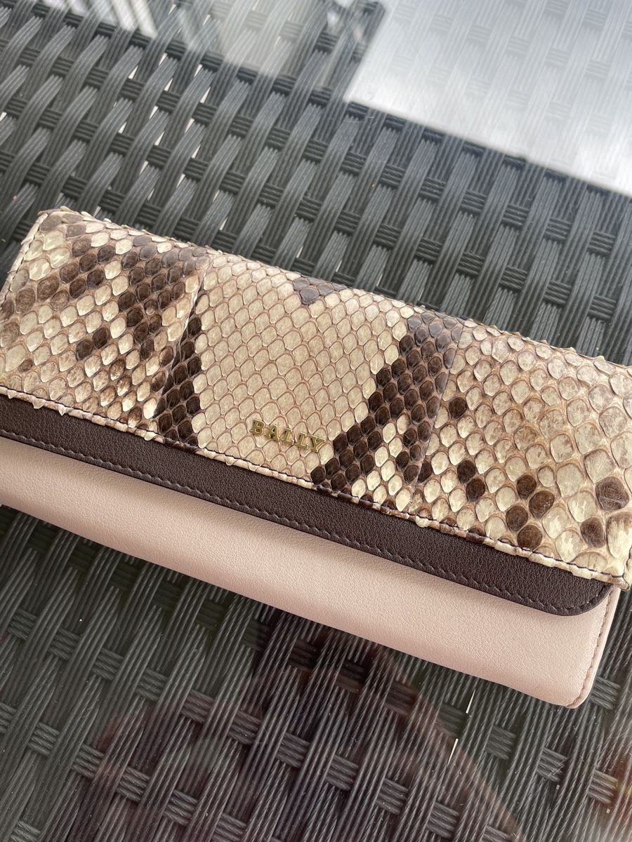 Bally Portamonete: Bally Portemonnaie Pythonoptik beige braun Damen – Nuovo (secondo la descrizione) da Zunzgen venduto da mel_y6w2 6