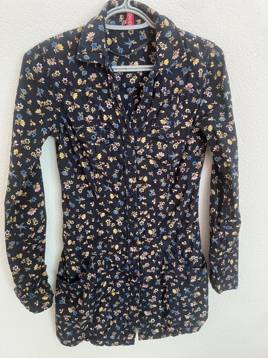 Vestiti: Kleid dunkelblau mit Blumenmuster Grösse 36 – Usato da Frauenfeld venduto da mic_29jy