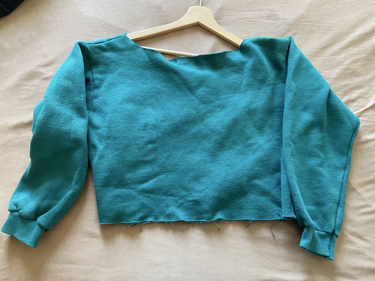 Maglioni & Felpe: Ark Reworks Pullover grün kurz geschnitten – Usato da Bern venduto da rah_fpy5 3