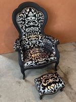 Sessel schwarz silber mit Fuss-Schemel