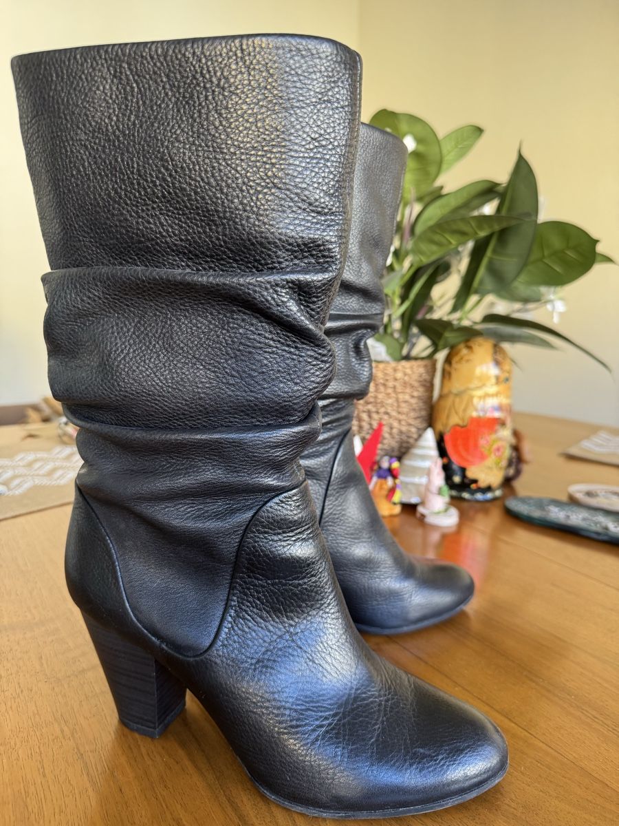 Dune London Damenschuhe: Black Leather Slouch Boots, Size 39 – Gebraucht aus Zürich von diy_h7t8