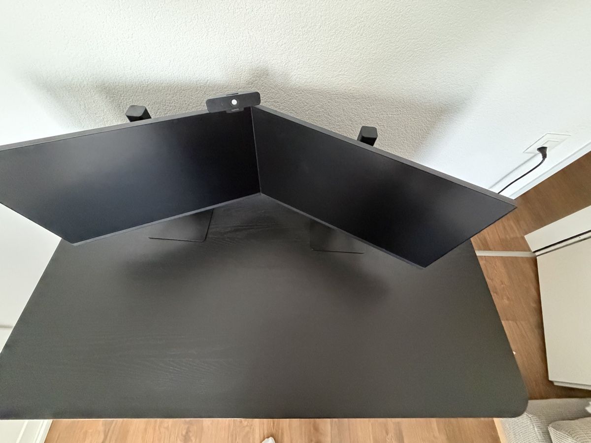 Ikea Scrivanie: Ikea BEKANT desk – Usato da Zürich venduto da DR.89 1