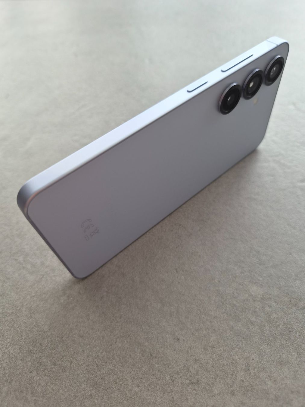 Samsung Telefoni cellulari / Smartphones: Samsung S25 Like New – Nuovo (secondo la descrizione) da Gland venduto da Aho3