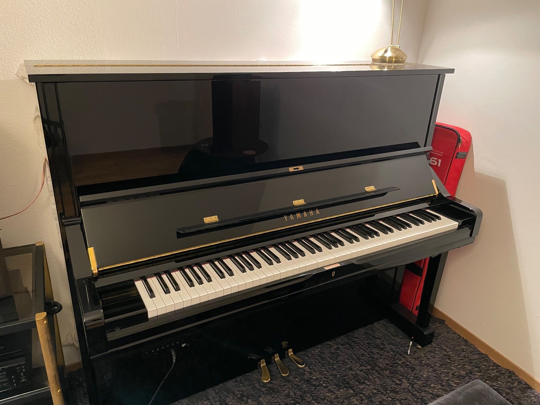 Strumenti musicali: Piano Yamaha U3S (silent system) – Usato da Zürich venduto da mat_xtz9