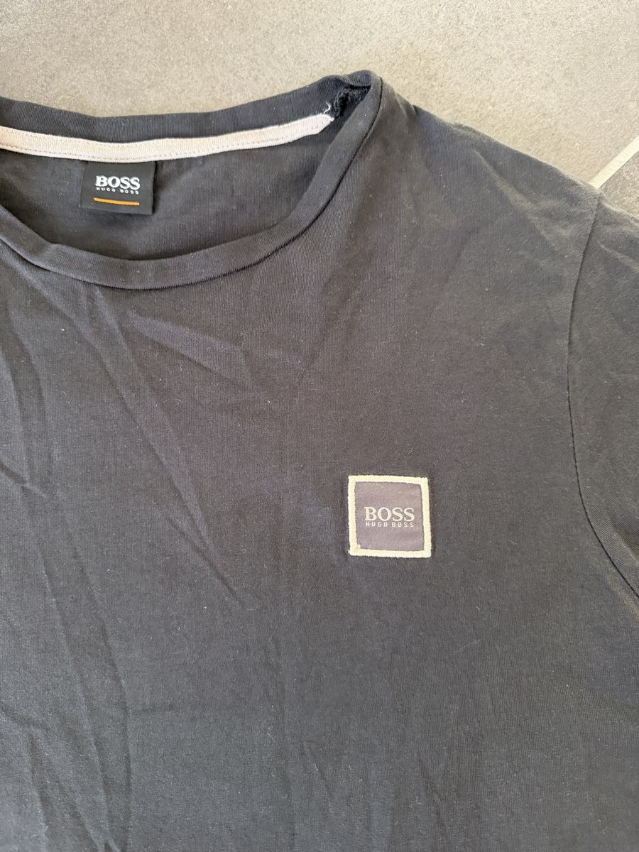 Hugo Boss T-Shirts: Hugo Boss T -Shirt Gr. M – Gebraucht aus Frauenfeld von Reto89 2