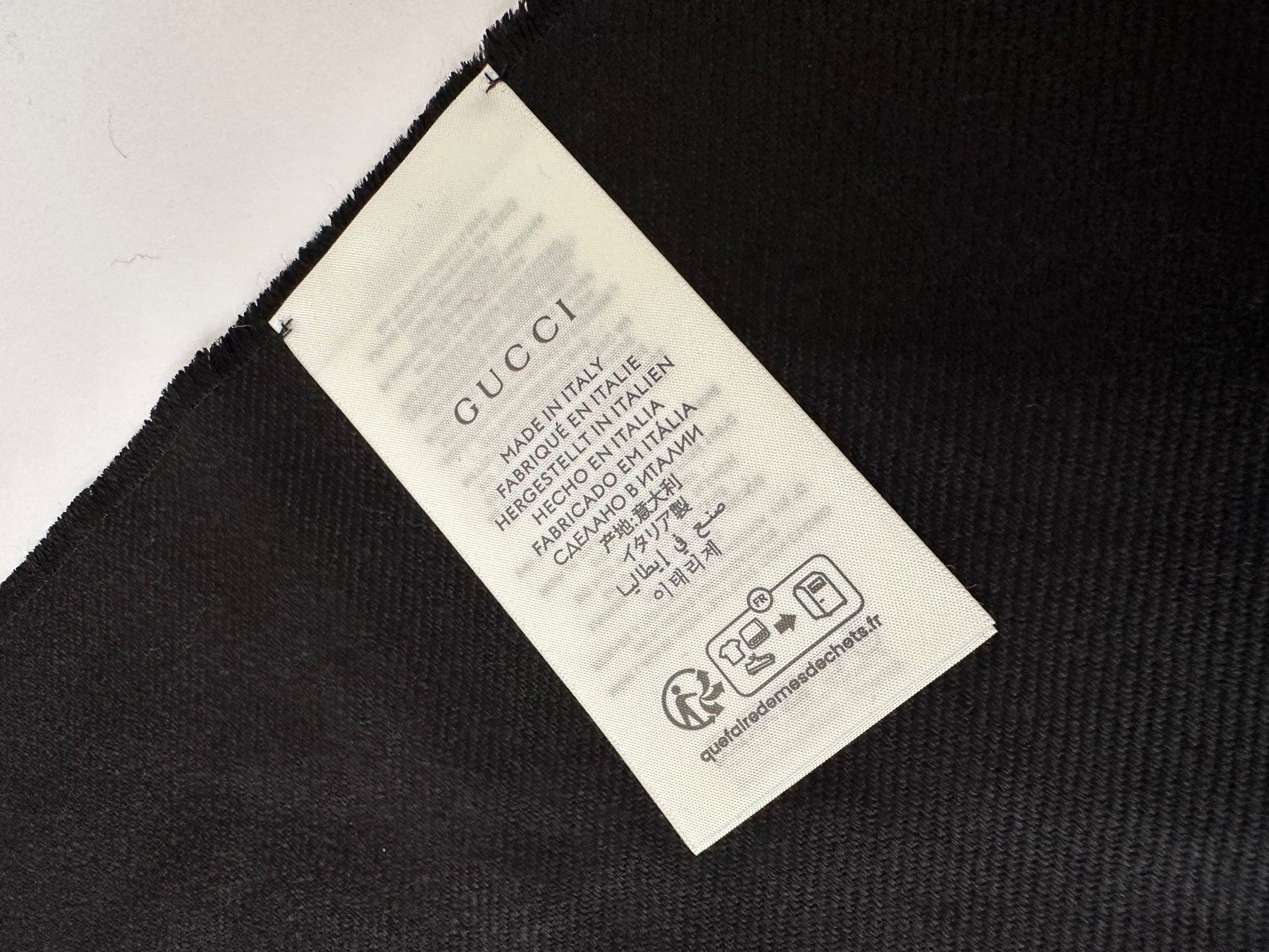 Gucci Sciarpe: Gucci sciarpa – Nuovo (secondo la descrizione) da Pregassona venduto da Reluxuryspace 2