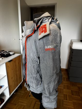Superdry Winterjacke Damen Silber Grösse M Top!
