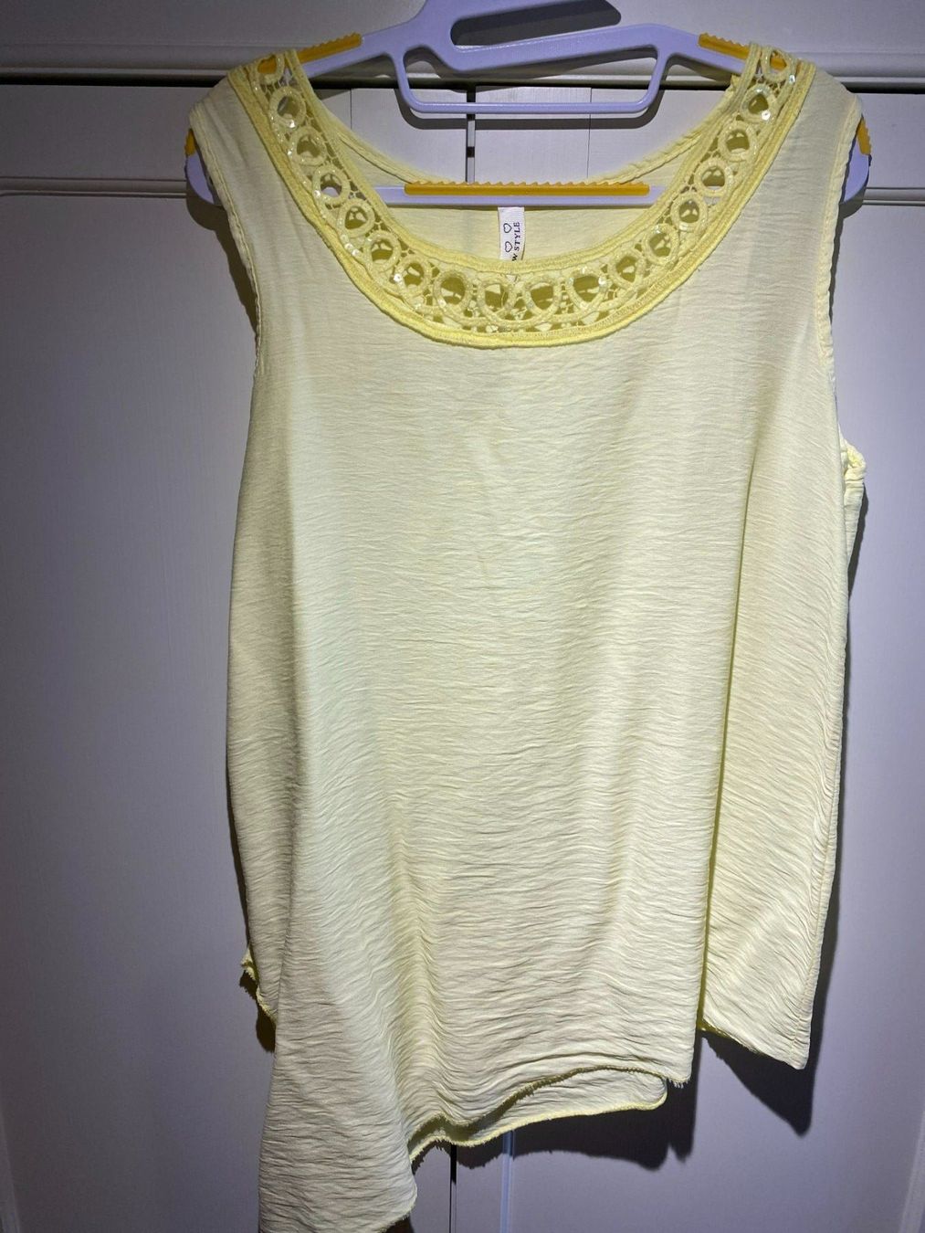 Blusen: DAMEN BLUSE HELLGELB – Neu und originalverpackt aus Meienried von ManuelaBoutique