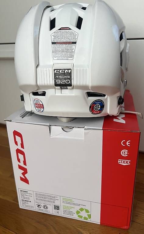 Helme: CCM TACKS 920 Helmet without cage S White – Gebraucht aus Sigirino von mag_96wh 2