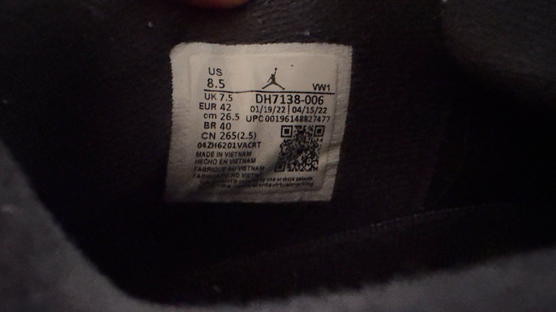 Jordan Herrenschuhe: Air Jordan 4 Retro SE Black Canvas – Gebraucht aus Thun von mas_p66x 3