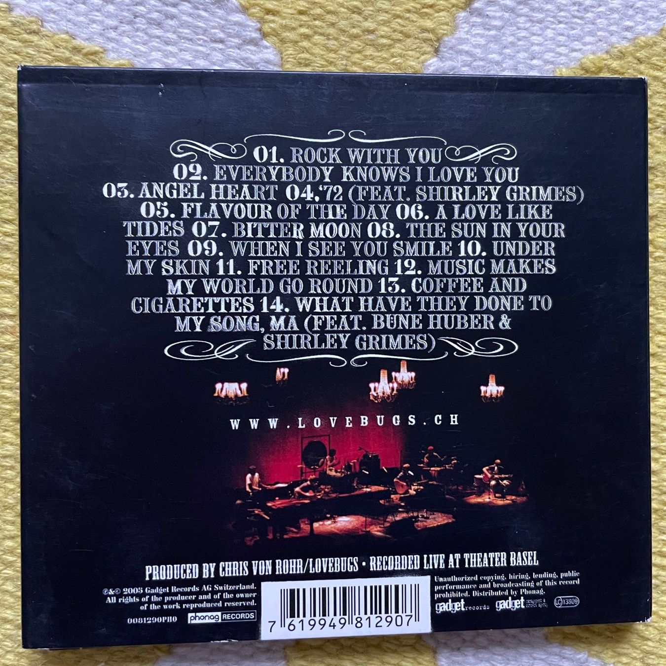 CDs: LOVEBUGS-NAKED (DIGIPACK) – D'occasion à Rorschacherberg par CD-Roli 1