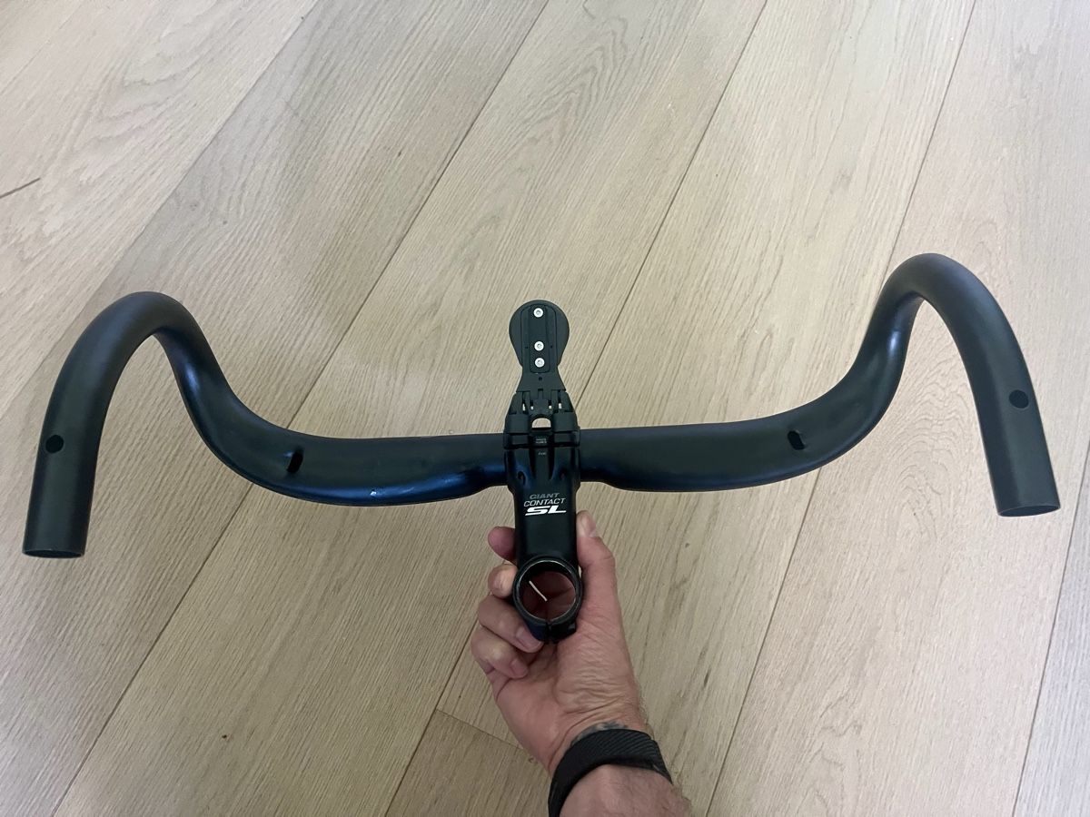 Giant Pezzi di ricambio: Deda Superzero Handlebar & Giant Contact SL Stem – Usato da Hirzel venduto da giorgioghezzi 1